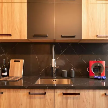 High-end With Free Parking In Center Apartment Sofia
